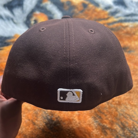 San Diego Padres New Era Brown Authentic Collection On-Field 59FIFTY Fitted Hat - Picture 4 of 4